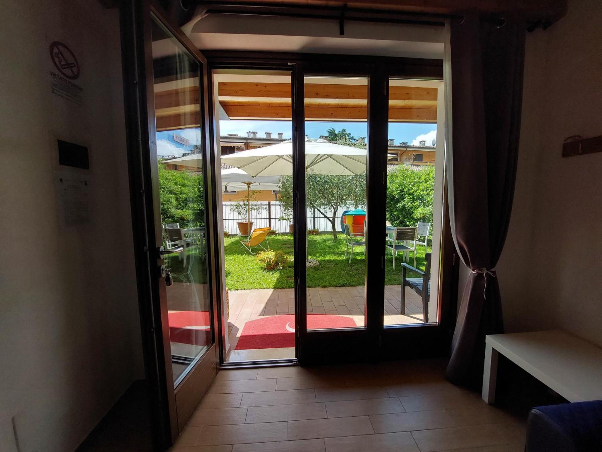 Pizzocolo Resort Fasano Gardone Riviera Exteriör bild