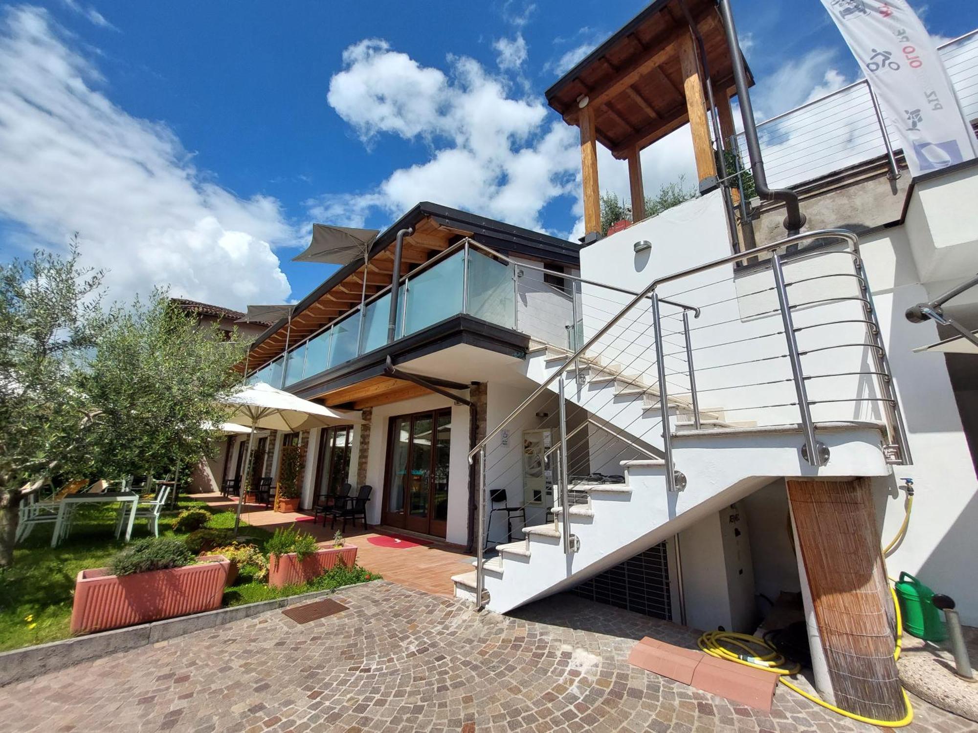 Pizzocolo Resort Fasano Gardone Riviera Exteriör bild